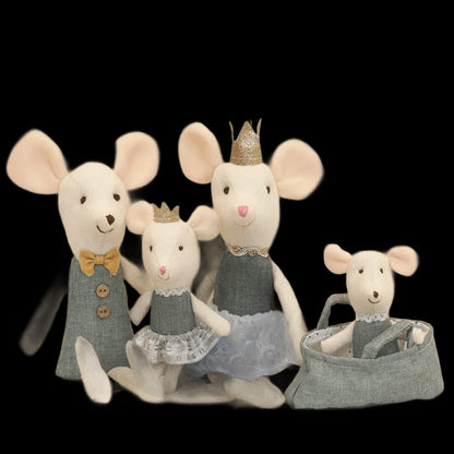 The Mouse Family kawaii plush Little Mouse Plush dolls Stuffed Animal Cartoon Kids Toys for Girls Baby Christmas Gift view